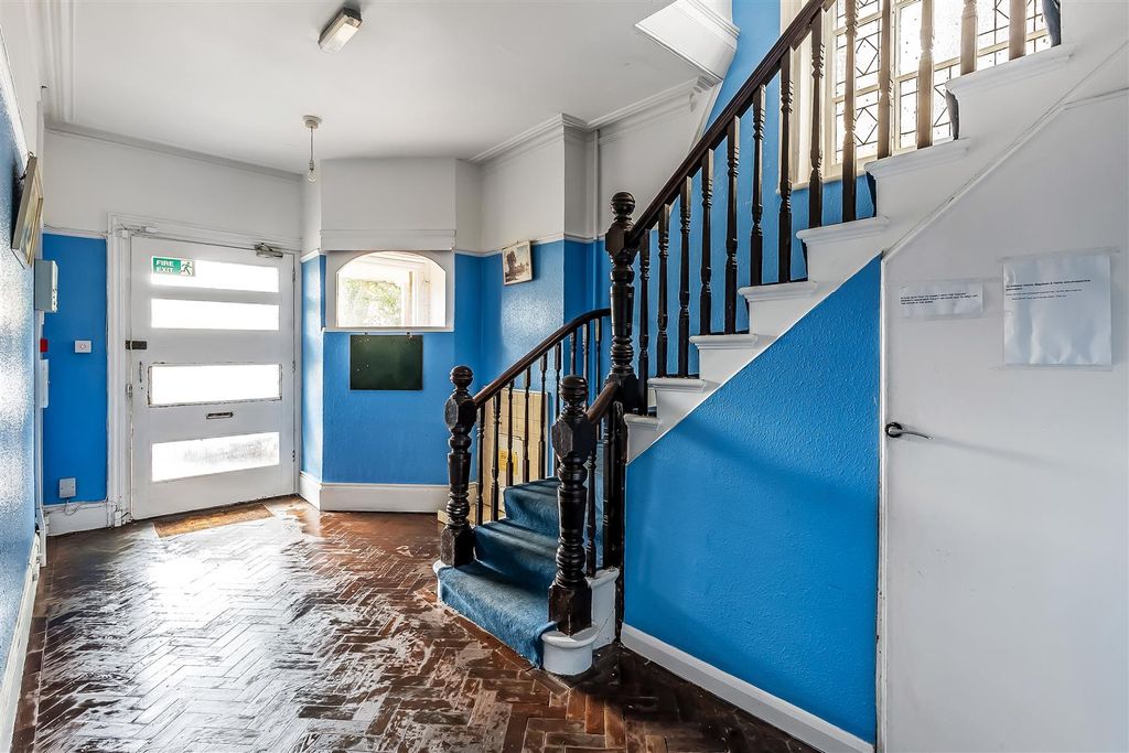 Property photo 2 of 35 4-Albion-Road-31.Jpg