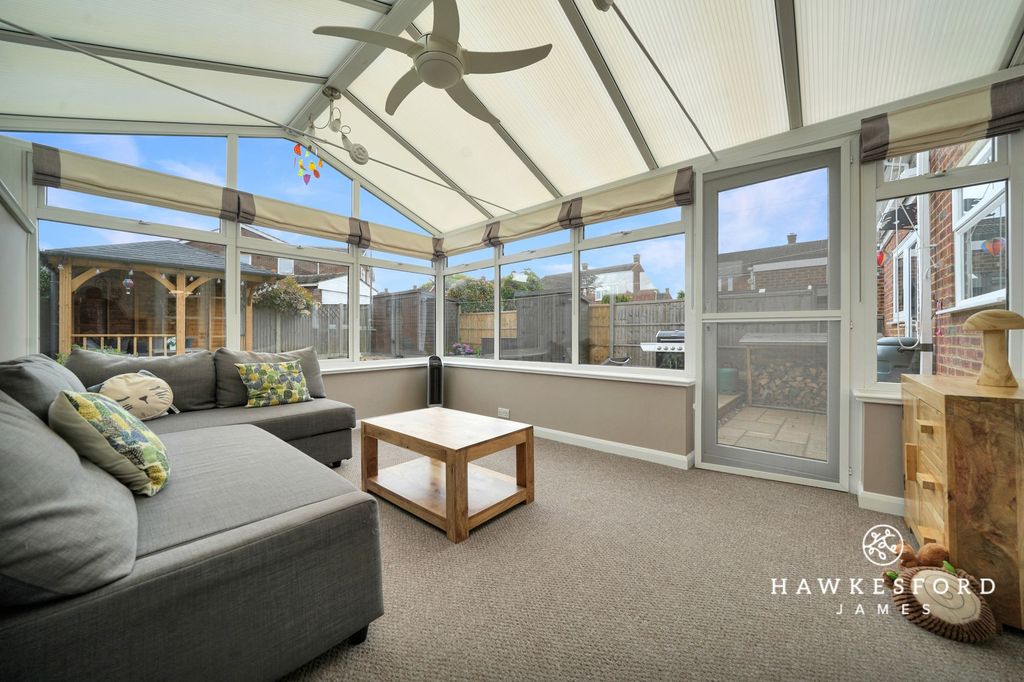 Property photo 3 of 19 Westerham Road, Sittingbourne - Conservatory