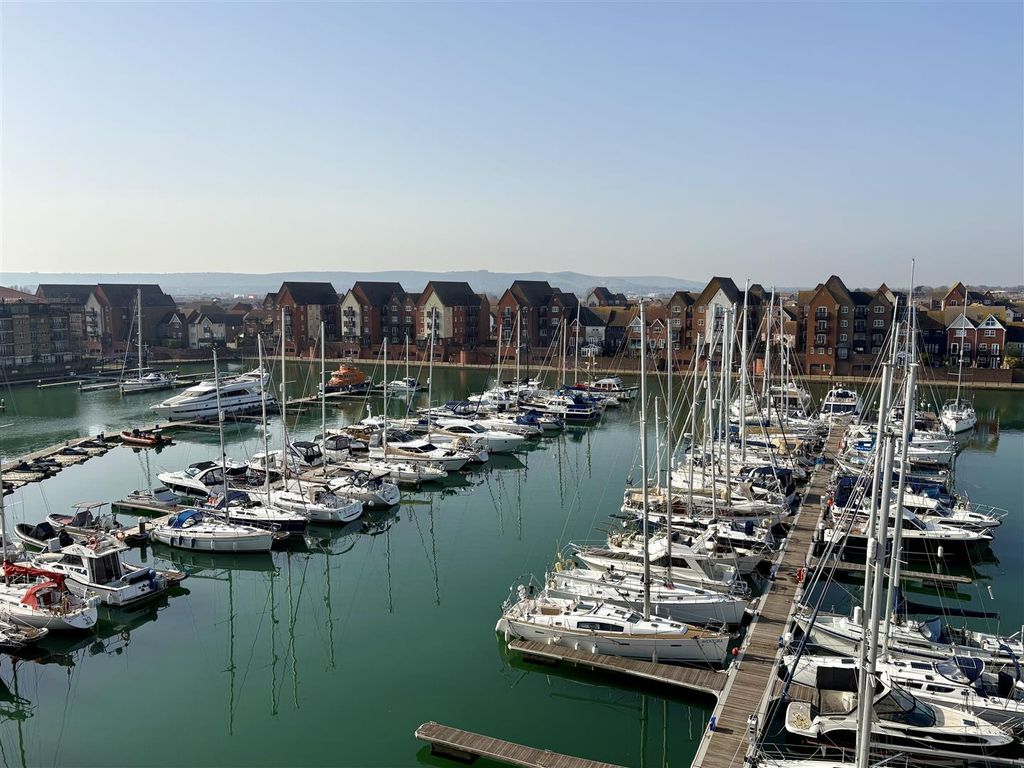 Property photo 2 of 11 Img_9698.Jpeg