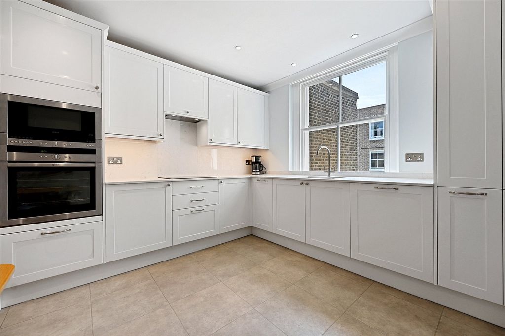 Property photo 2 of 10 Picture No. 25
