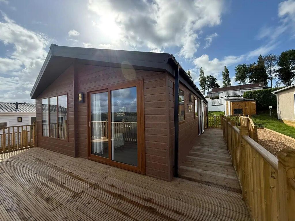 Property photo 1 of 32 Main Photo