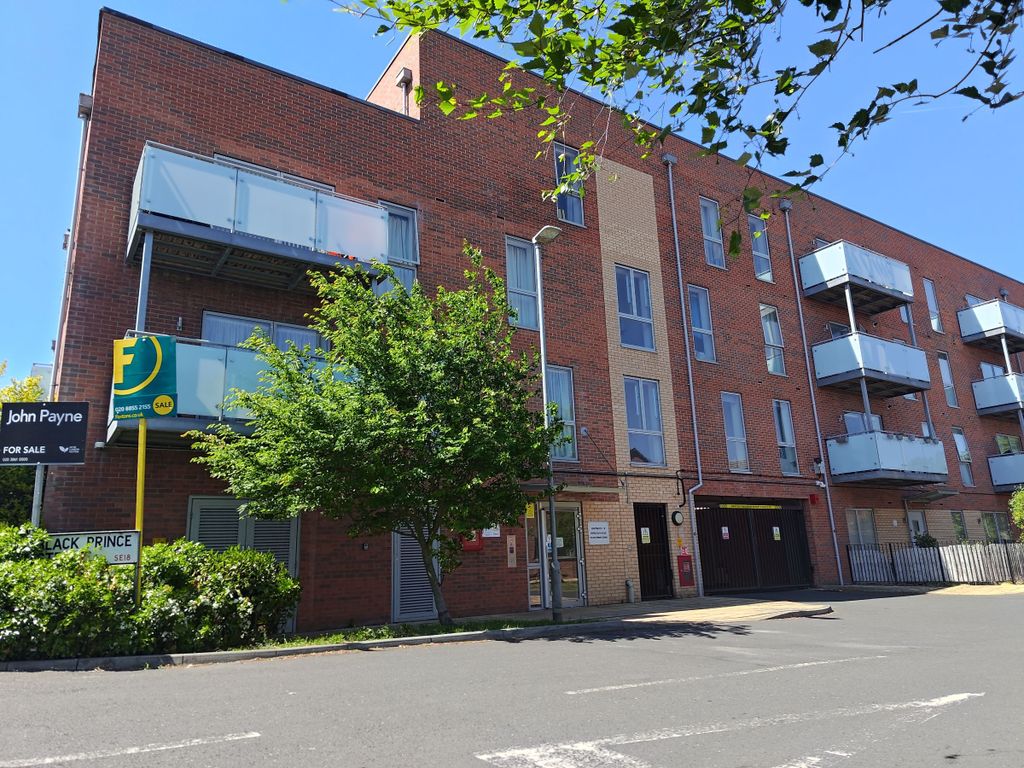 Property photo 1 of 9