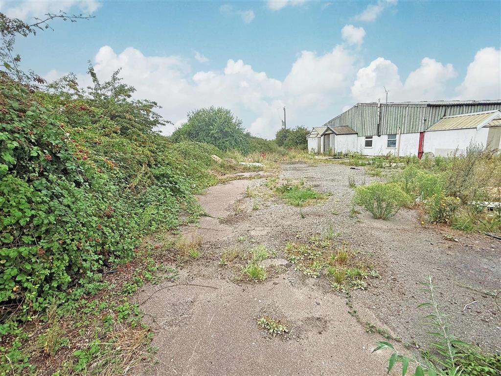 Property photo 2 of 4