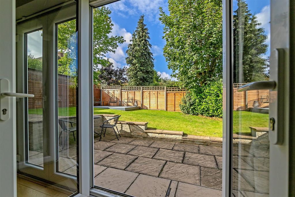 Property photo 3 of 26 53Townsenddrive-47.Jpg