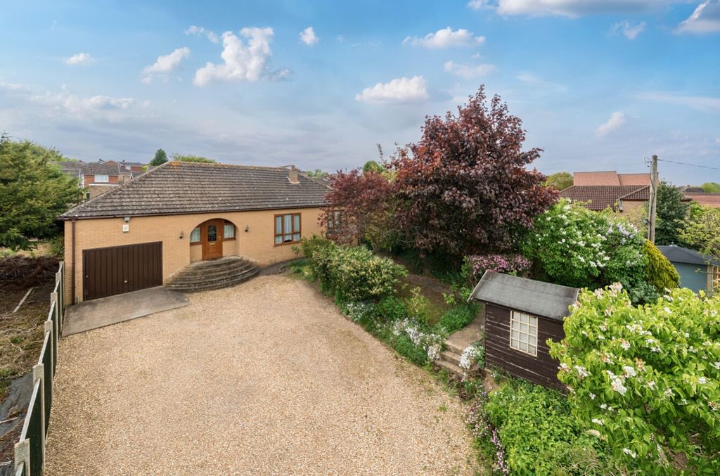 Property photo 1 of 20 2-681B72459c76A-1288418-Arw-2-1