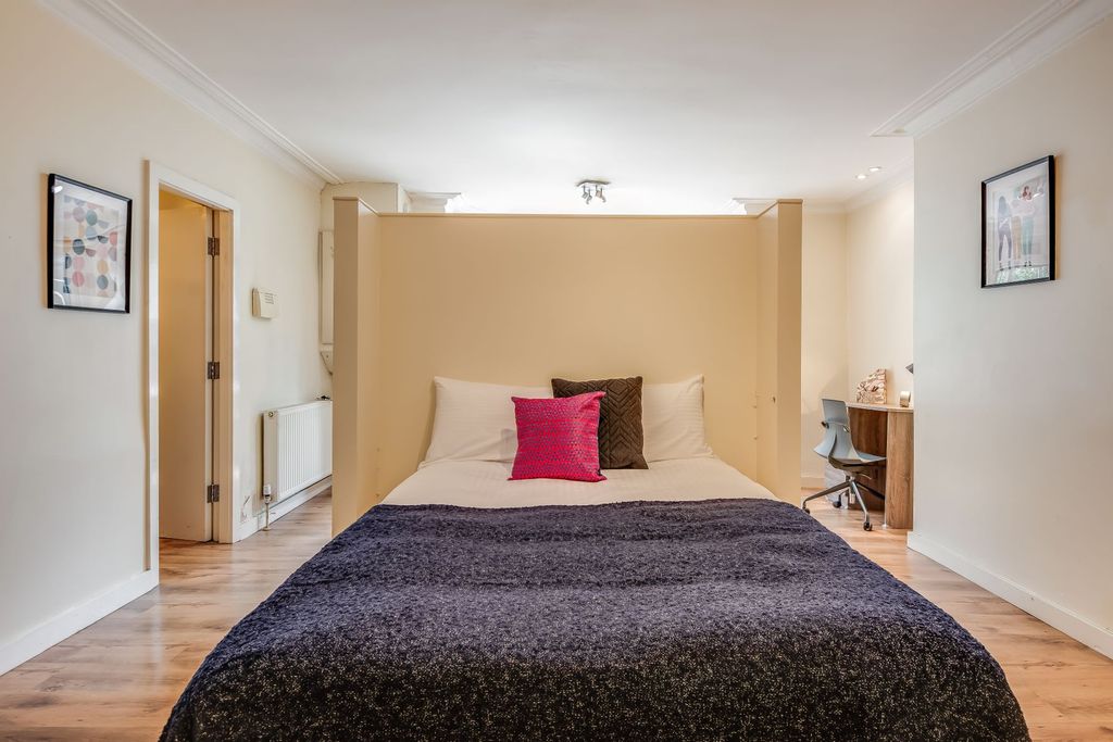 Additional image 6 of 1 bed flat to rentSt. Johns Terrace, Leeds LS3