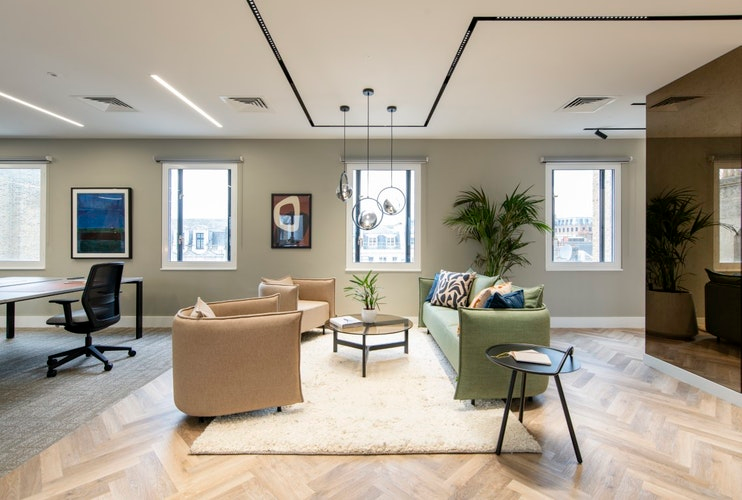 Property photo 2 of 8