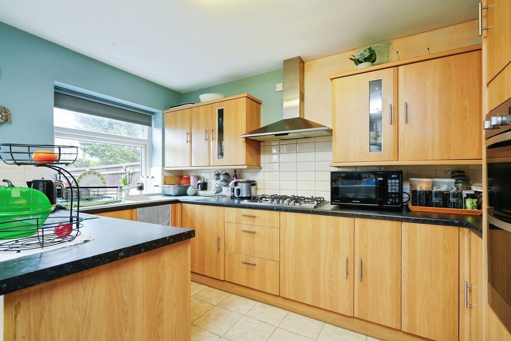 Property photo 2 of 17 Pbox-Img.Jpg