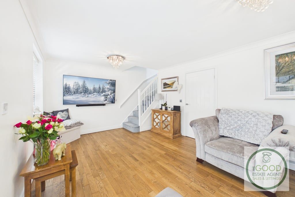 Property photo 3 of 15