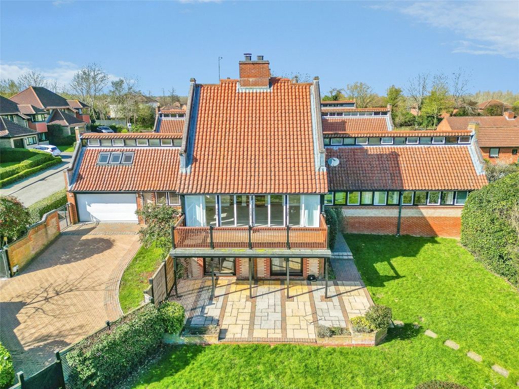 Property photo 1 of 35 Picture No. 38