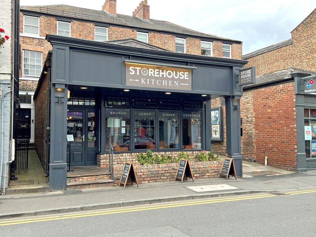 Property photo 1 of 8