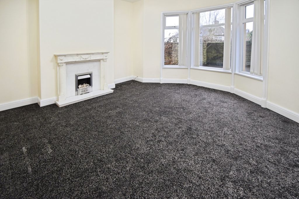 Property photo 2 of 19 76d7Ac55-Lounge 201