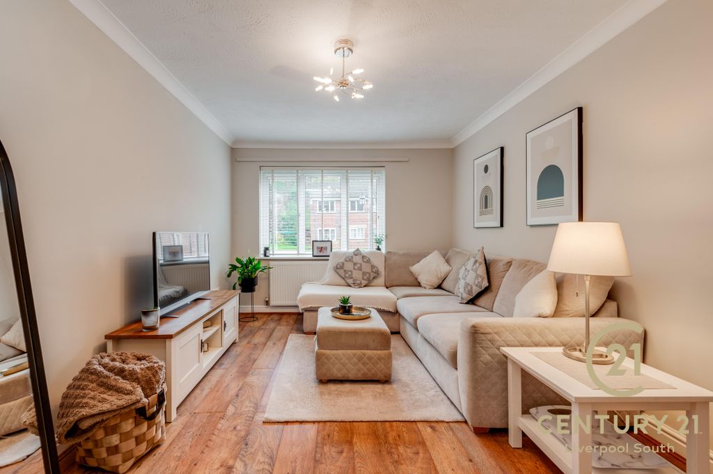 Property photo 3 of 19