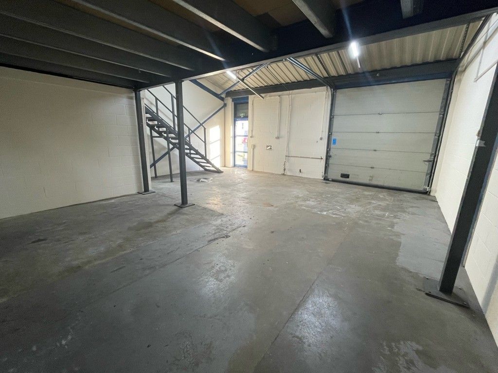 Property photo 3 of 7 Photo 2