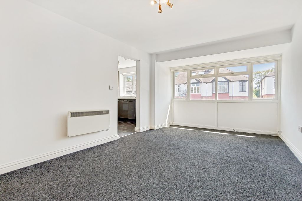 Property photo 2 of 9 Reception Room