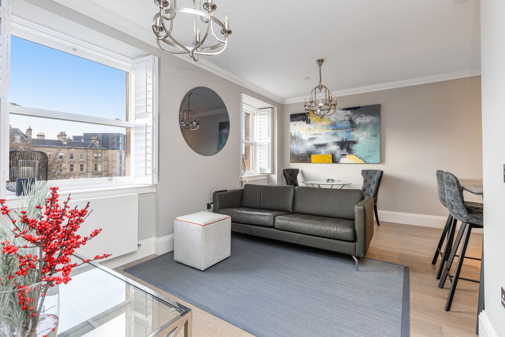 Property photo 3 of 11 Property Image 3