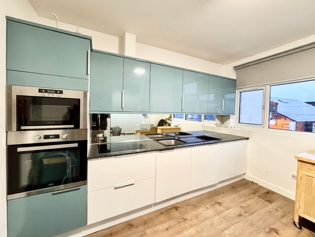 Property photo 2 of 4