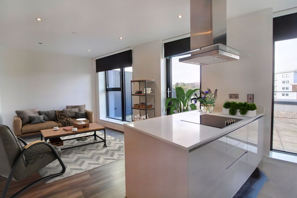 Property photo 1 of 14 110 Kitdin Vhs