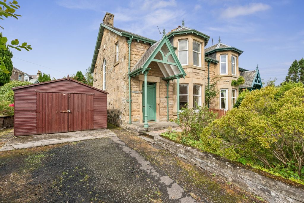 Property photo 1 of 21 Picture No. 04