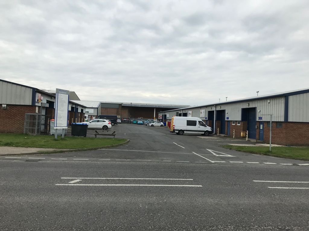 Property photo 2 of 3