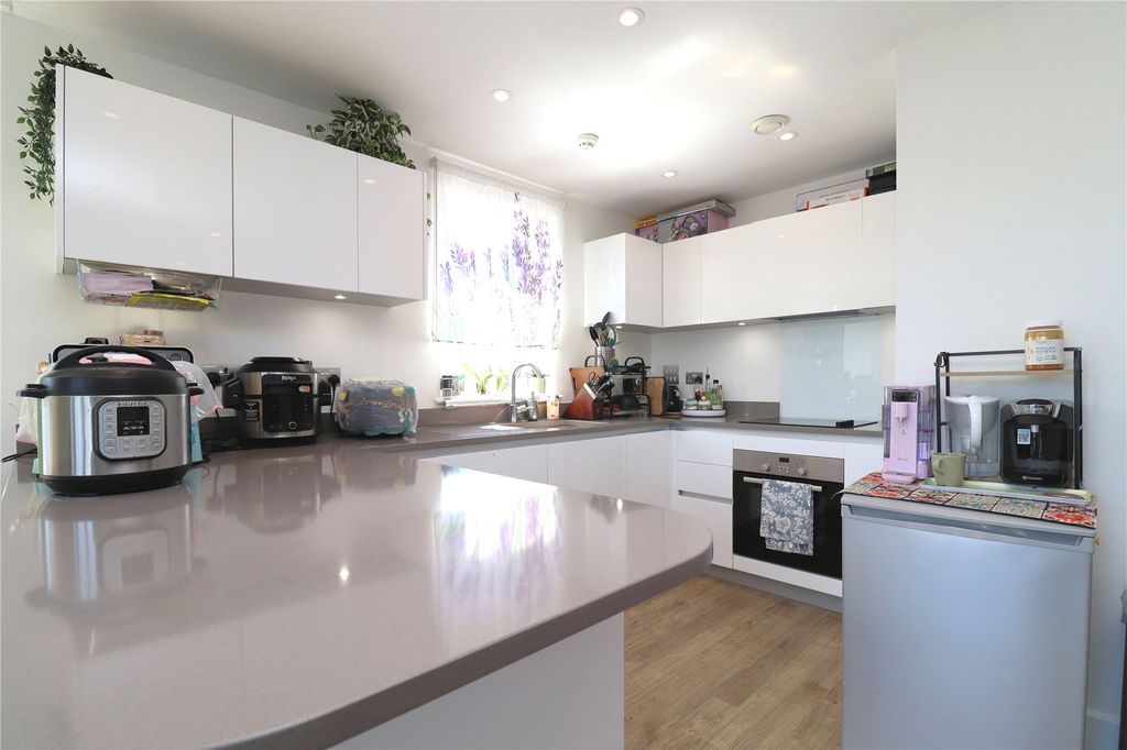 Property photo 3 of 12 Picture No. 05