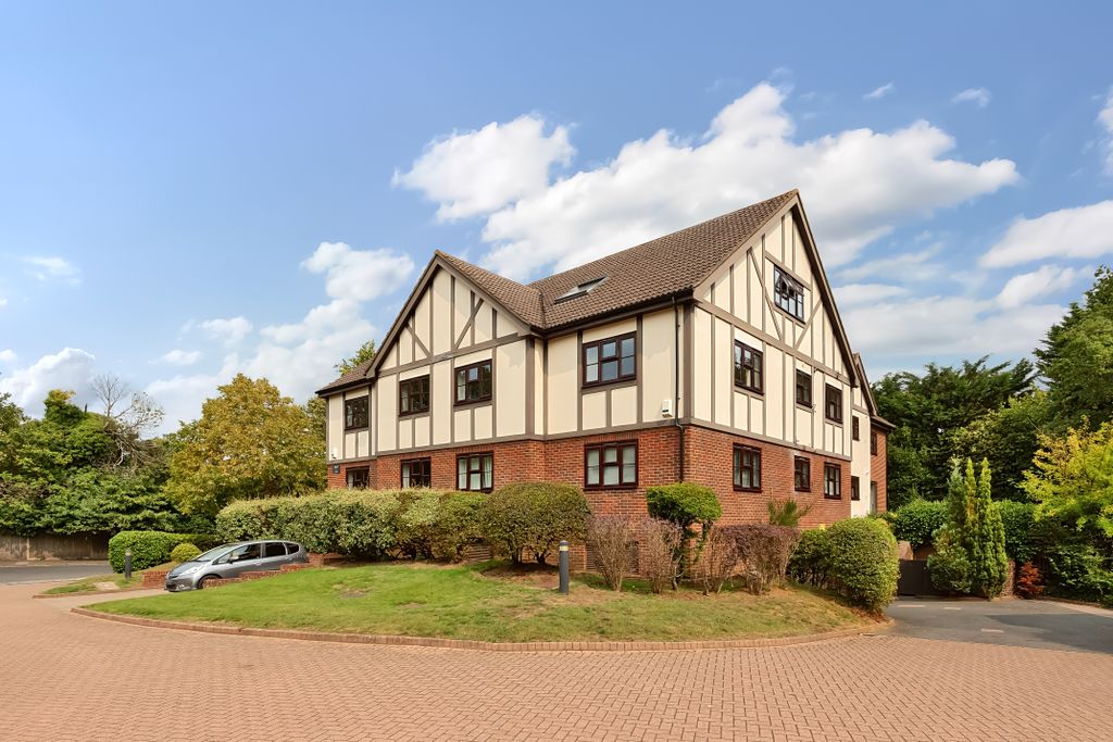 Property photo 1 of 7