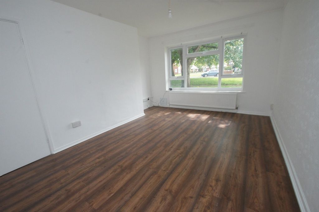 Property photo 2 of 9 Not Specified