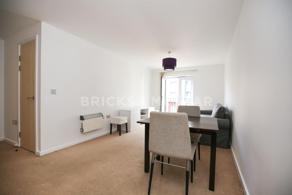 Property photo 3 of 11 3.Jpg