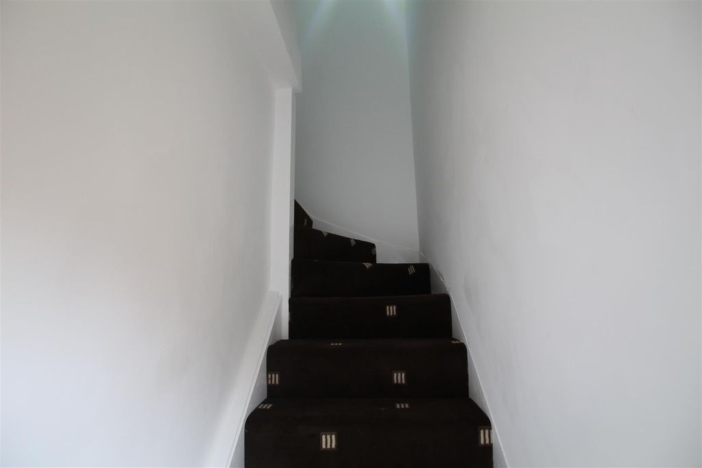 Property photo 2 of 12 Img_3964.Jpg