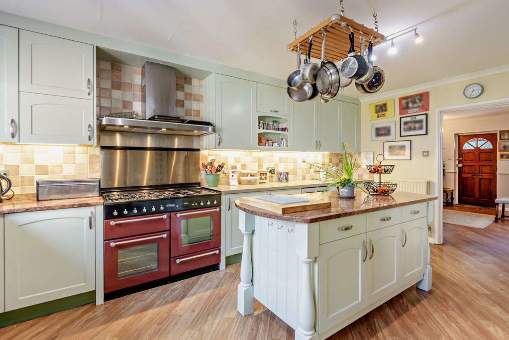 Additional image 40 of 5 bed detached house for saleBirches Lane, Gomshall GU5