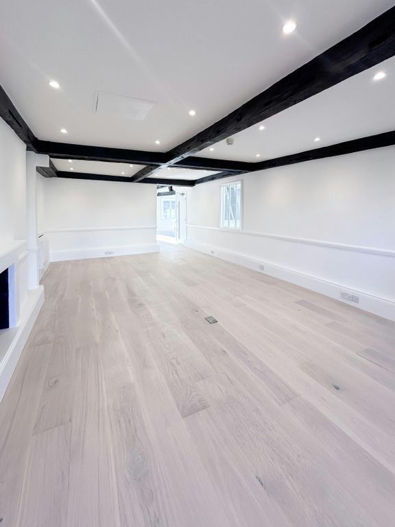 Property photo 2 of 11 Image 20.Jpg