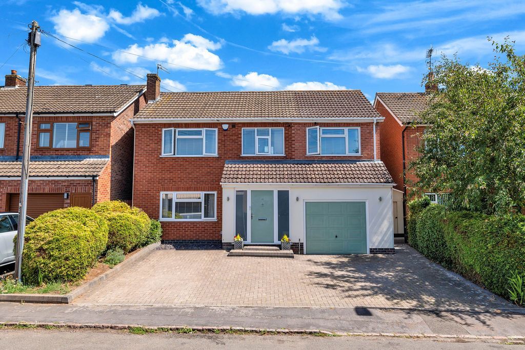 Property photo 1 of 27