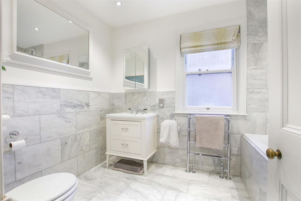 Additional image 14 of 5 bed terraced house for saleGarden Road, Knutsford WA16