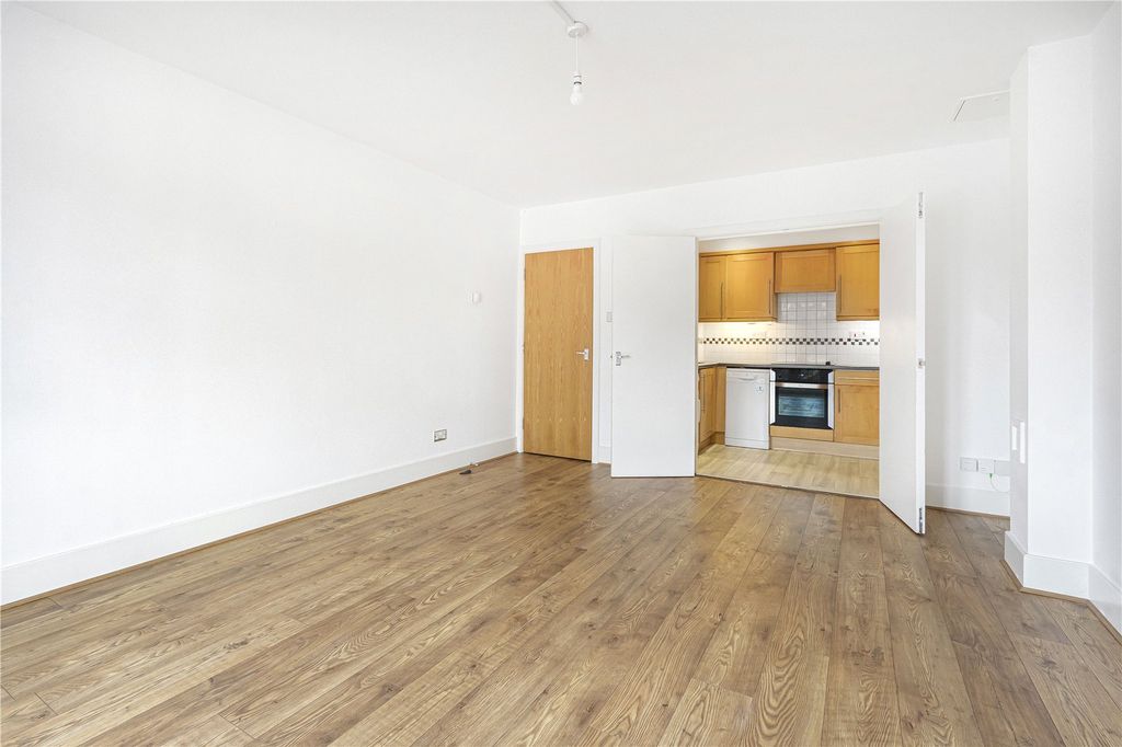 Property photo 2 of 19 Reception Room