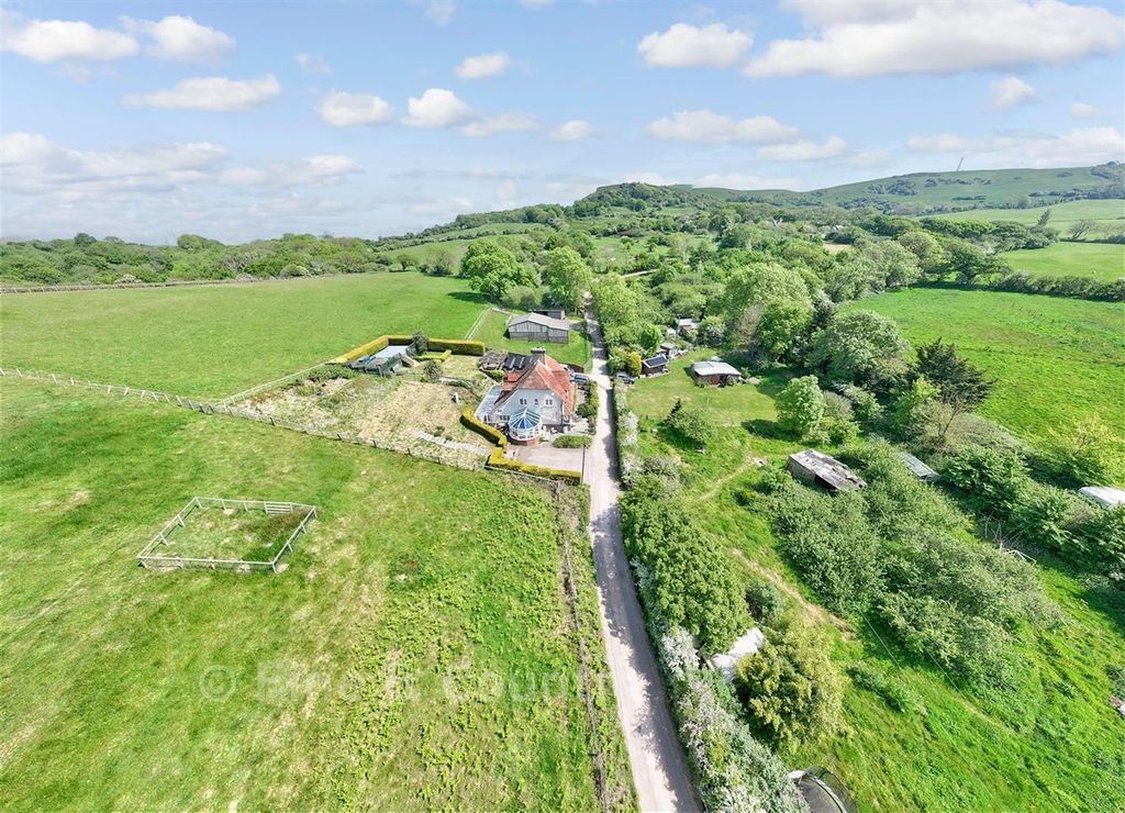 Property photo 1 of 17 Aerial Setting