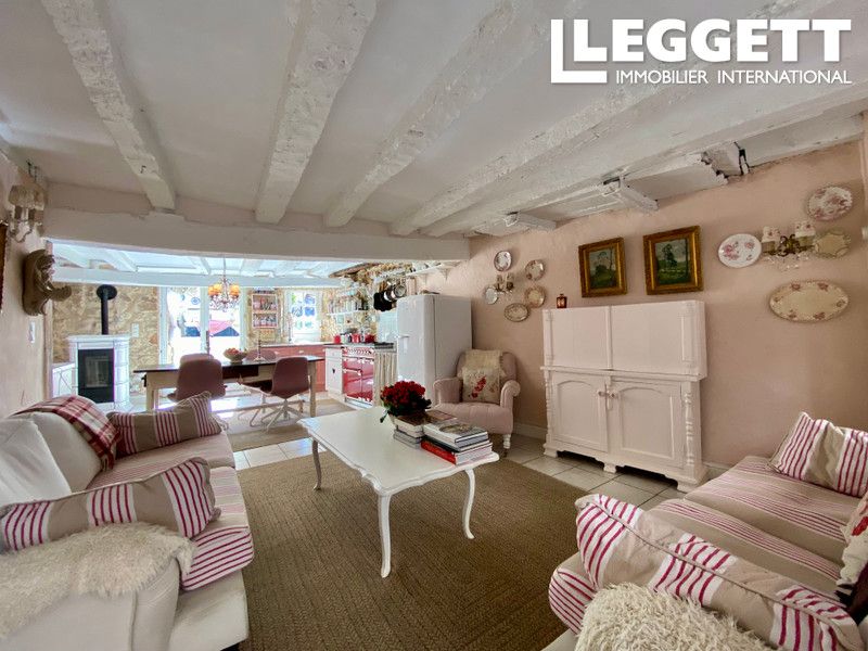 Property photo 2 of 10