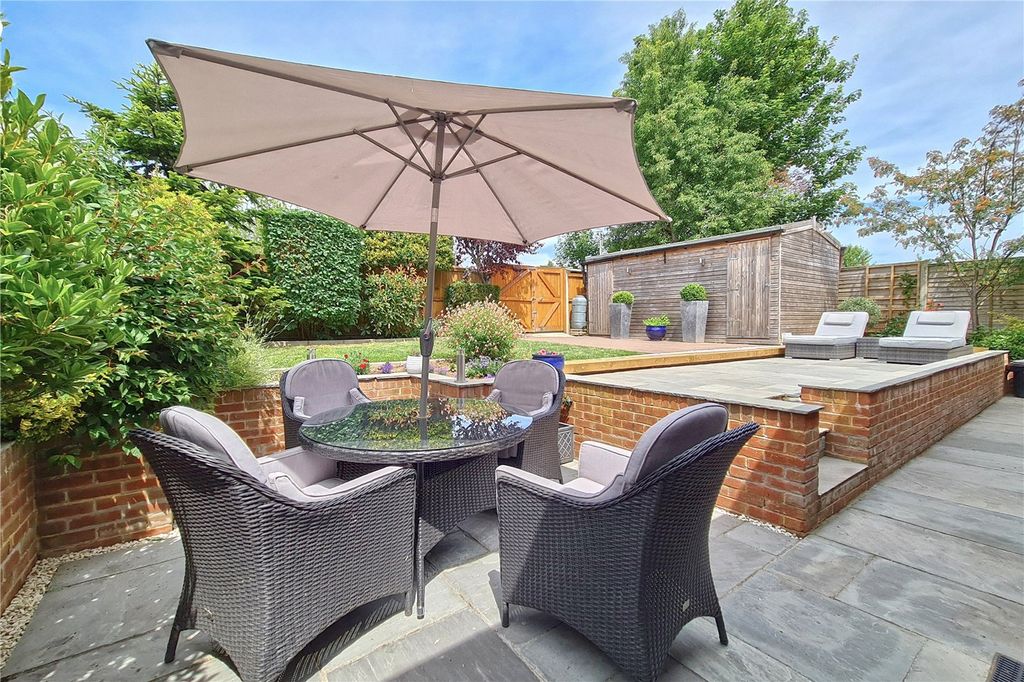 Property photo 1 of 35 Picture No. 05