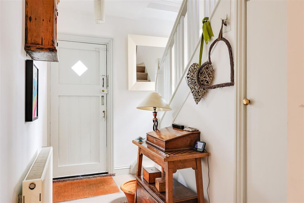 Property photo 2 of 35 Img (2).Jpg