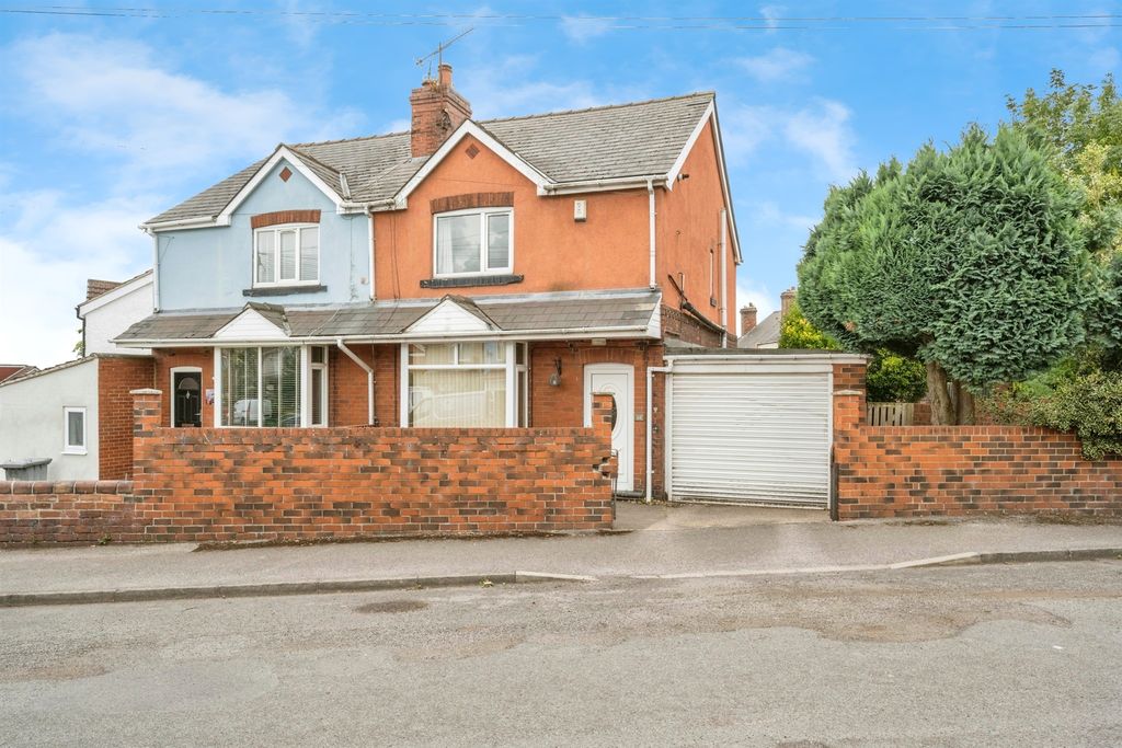 Property photo 1 of 16