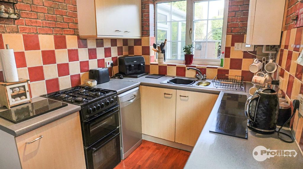 Property photo 3 of 22 Img_8841.Jpg