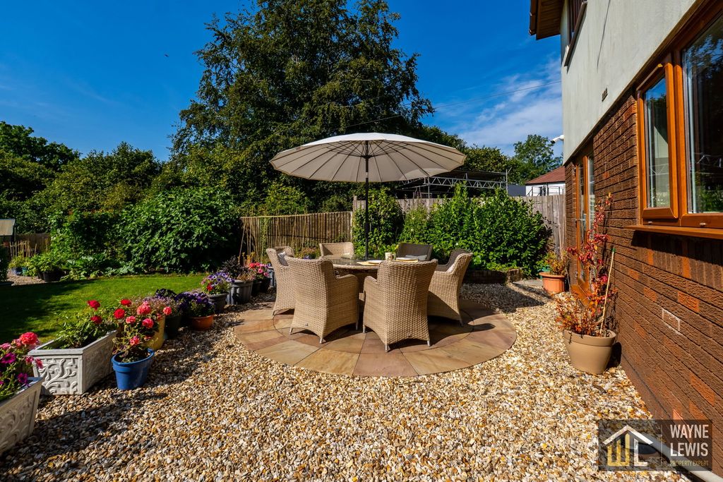 Property photo 2 of 55