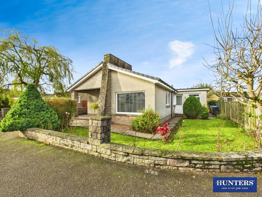 Property photo 1 of 27 Frontage