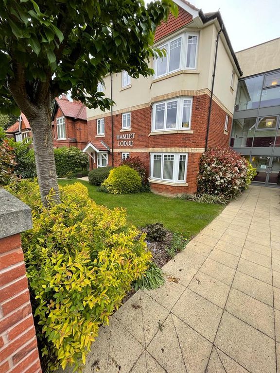 1 bed property for sale Wotton