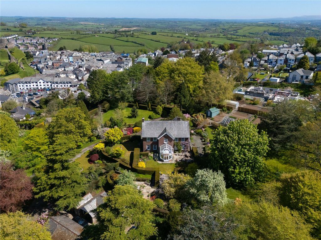Property photo 1 of 26 Aerial