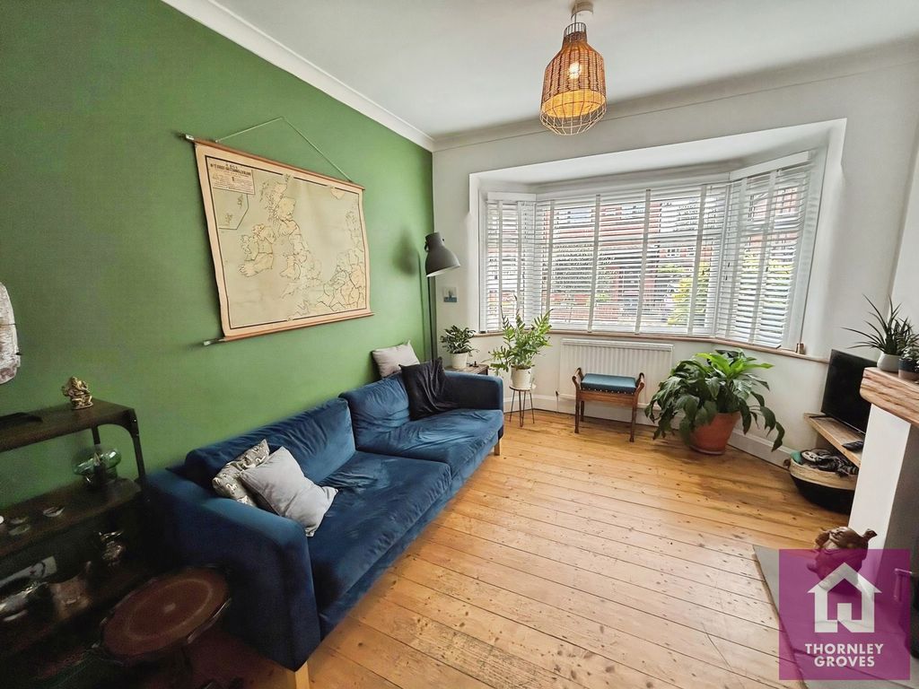 Property photo 2 of 21 Pbox-Img.Jpg