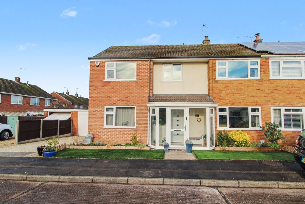 Property photo 1 of 24