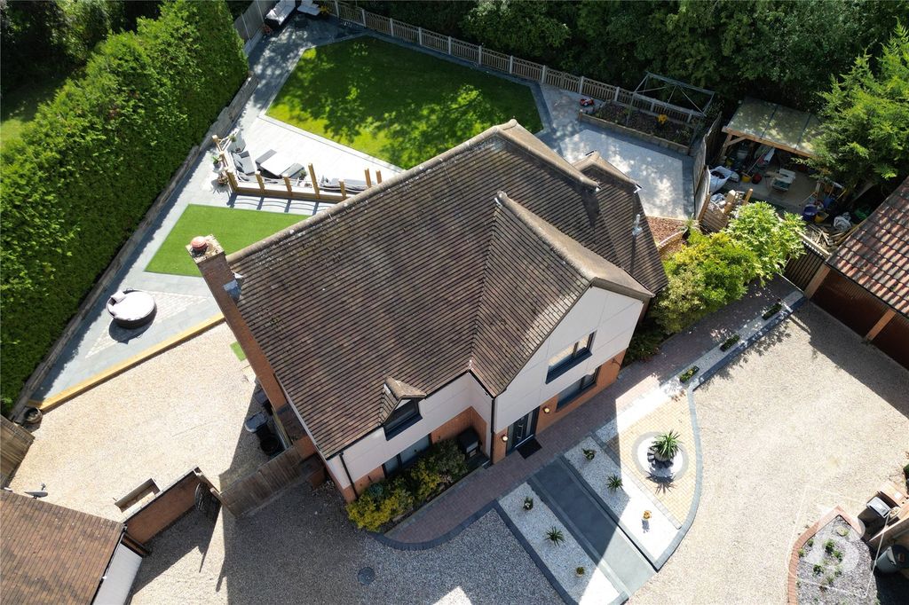 Property photo 3 of 32 Aerial