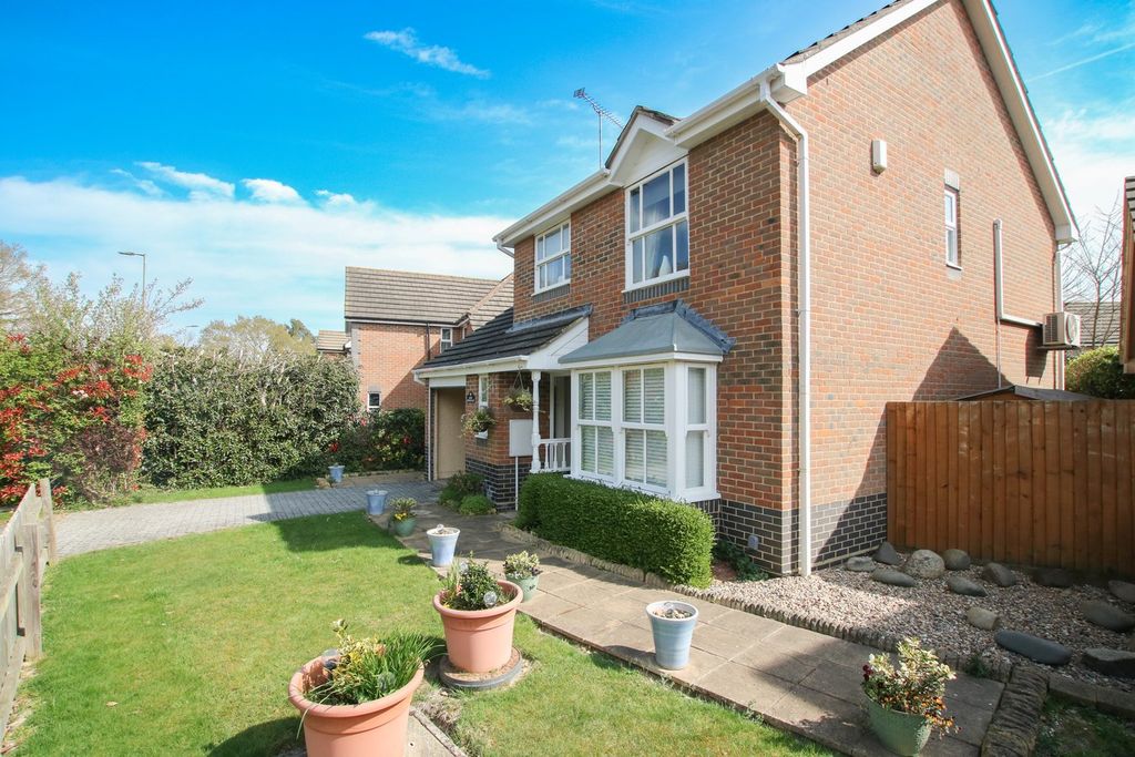 Property photo 2 of 15