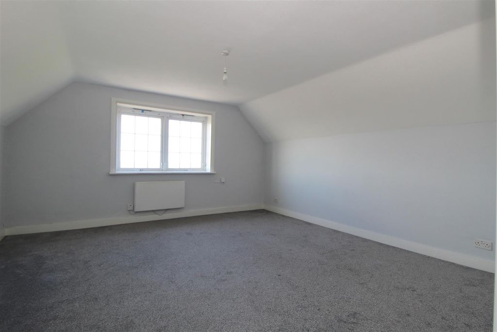 Property photo 2 of 16 Img_3208.Jpg