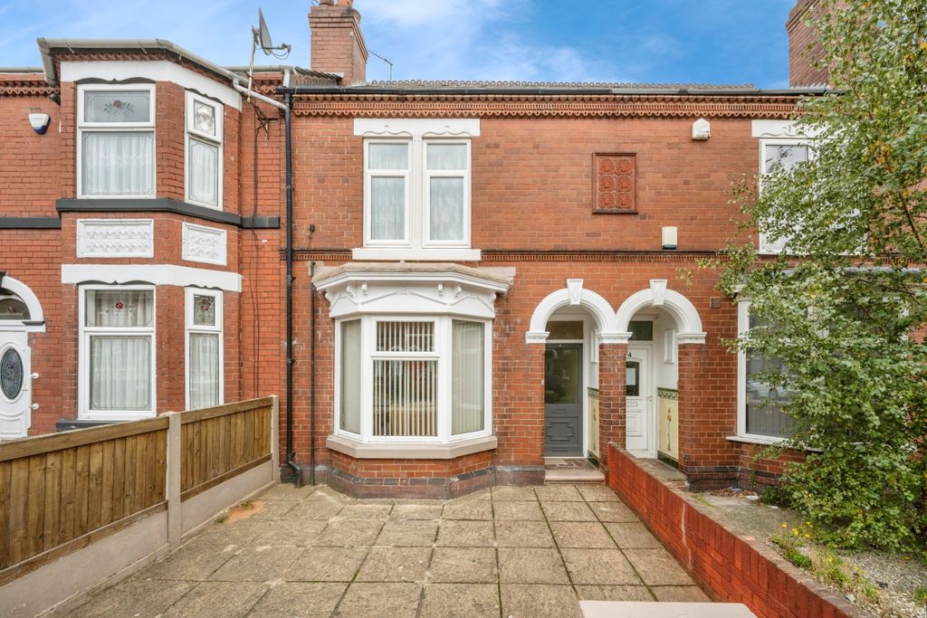 Property photo 1 of 15